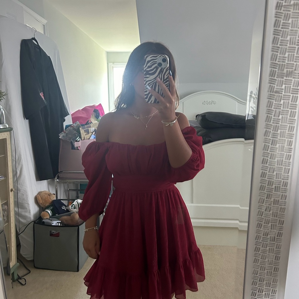 Lucy in the Sky Burgundy Off-Shoulder Long Sleeve Babydoll Dress Size XS